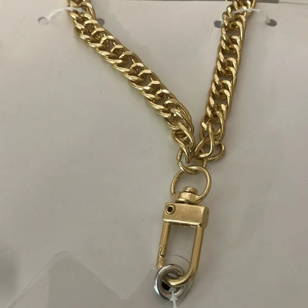 Icing Gold Chain Phone Holder New In Box